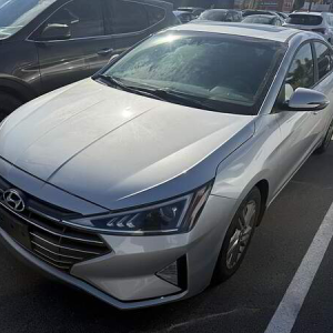 2020 Hyundai Elantra Preferred Sun